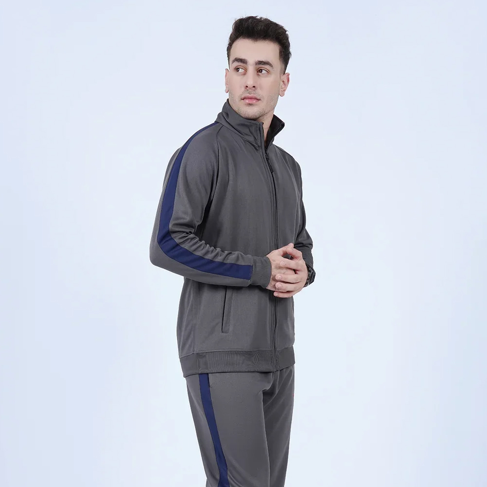 Essential Tracksuits for Every Wardrobe